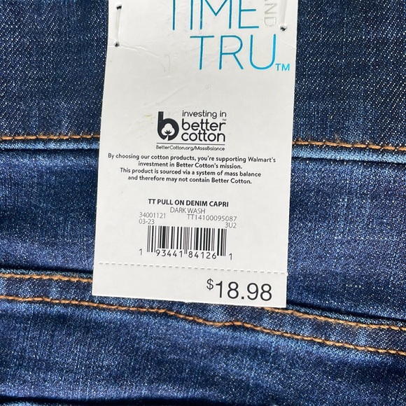 2 pairs XL - NWT Pull on Denim Capri for Women from Time and Tru - Picture 6 of 8